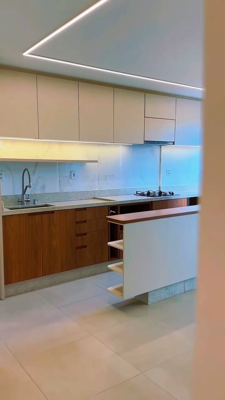 APARTAMENTO SEMIMOBILIADO COM LAZER COMPLETO NO ANITA GARIBALDI em Joinville