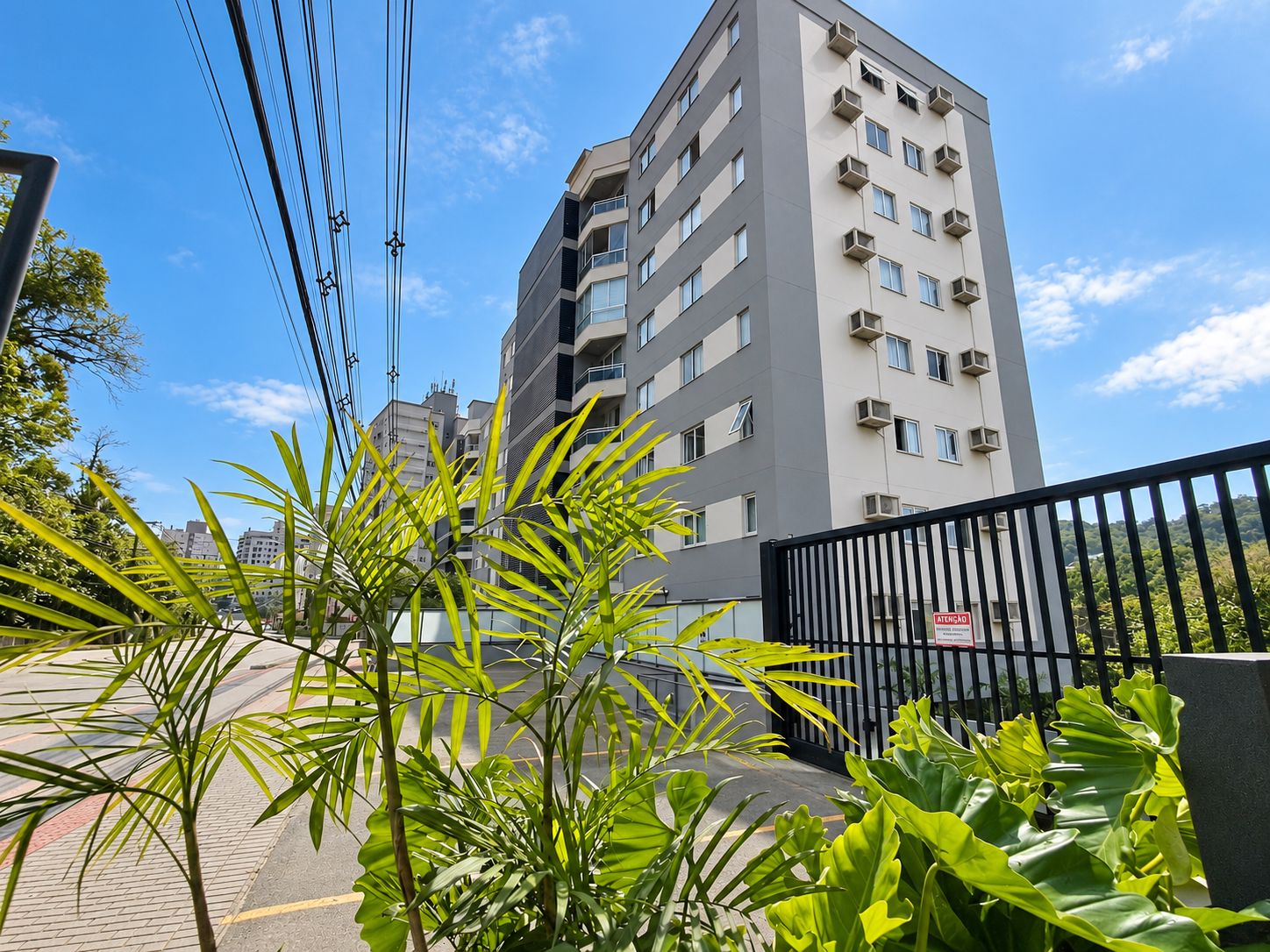 Apartamento com 2 dormitórios, suíte e closet, 110 m² na Vila Formosa – Blumenau em Blumenau